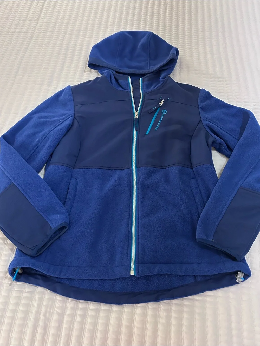 Free Country Youth Blue Hooded Fleece Jacket with Zip Chest Pocket. Size M